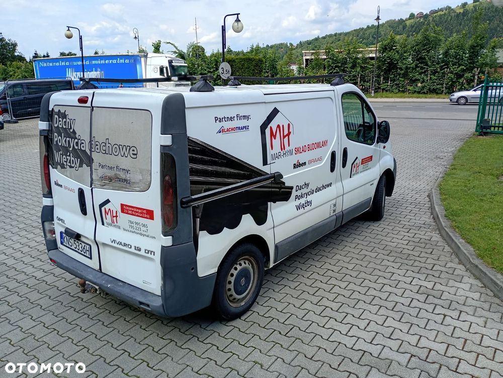 Opel Vivaro - 2