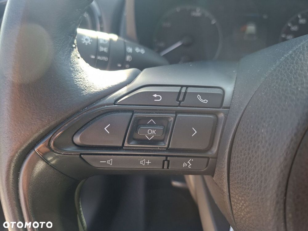 Toyota Yaris - 20