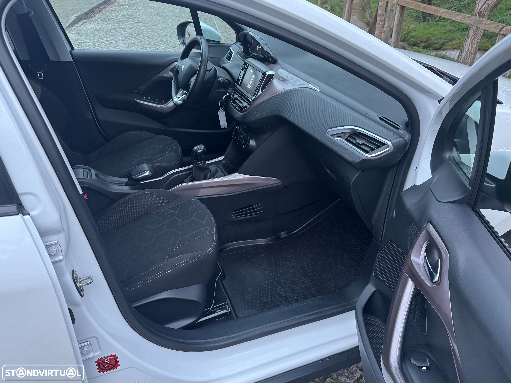 Peugeot 2008 1.2 VTi Active - 15