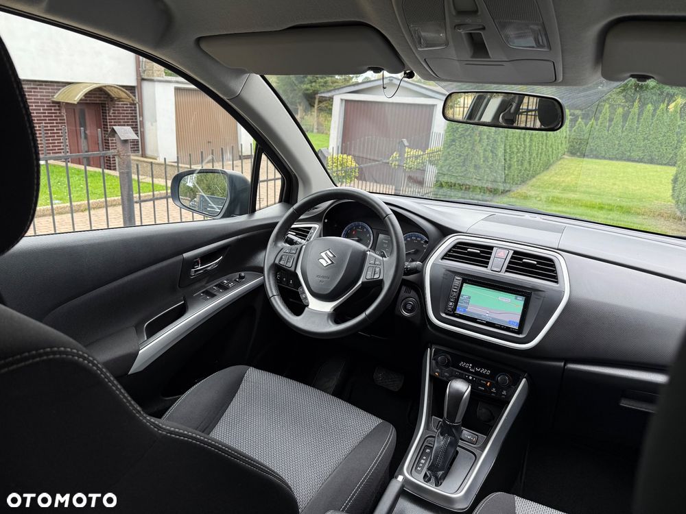 Suzuki SX4 S-Cross 1.6 VVT CVT 4x2 Comfort+ - 13
