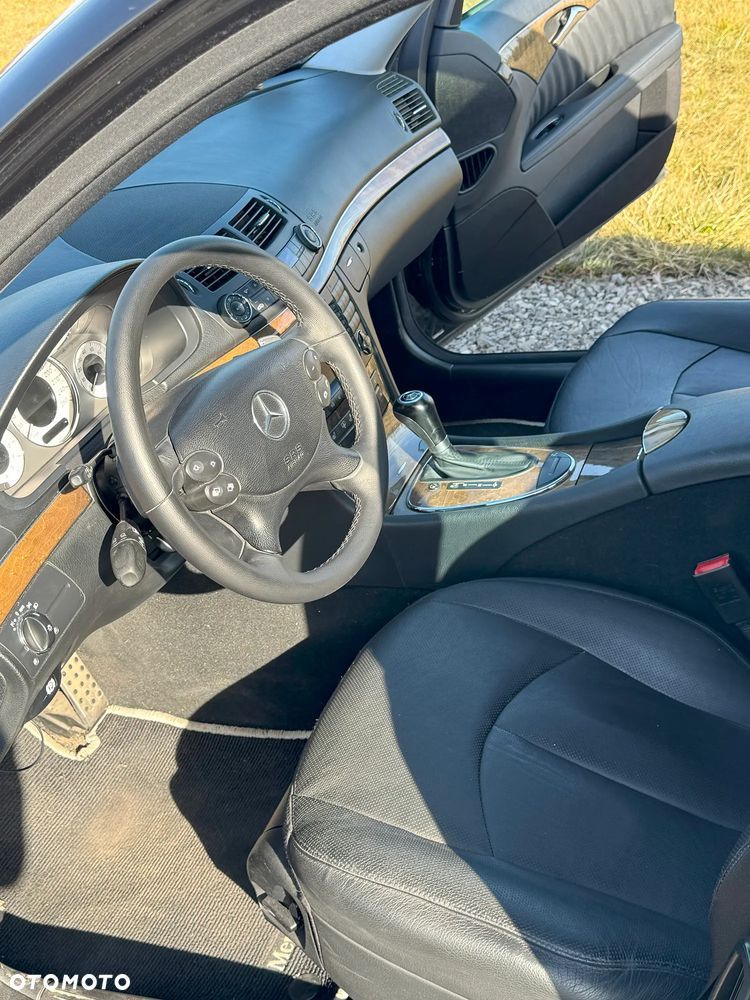Mercedes-Benz Klasa E 350 CGI 7G-TRONIC Avantgarde - 3