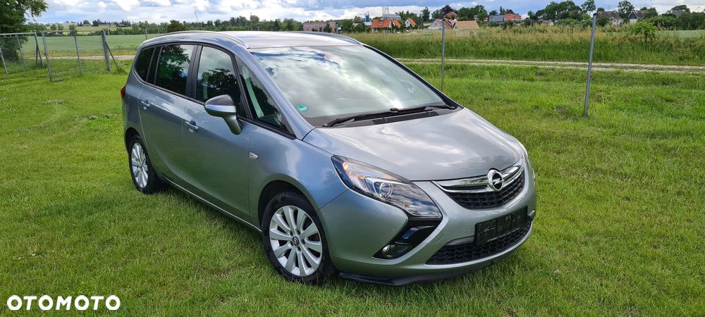 Opel Zafira Tourer 1.8 Style - 1