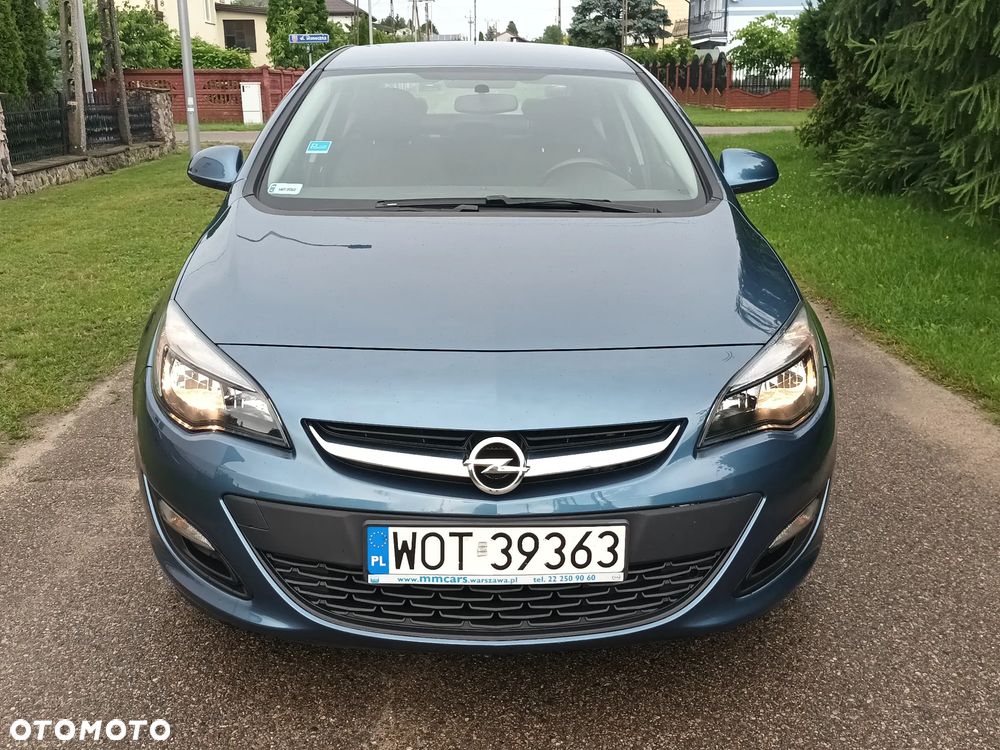 Opel Astra 1.4 T Executive S&S EU6 - 9