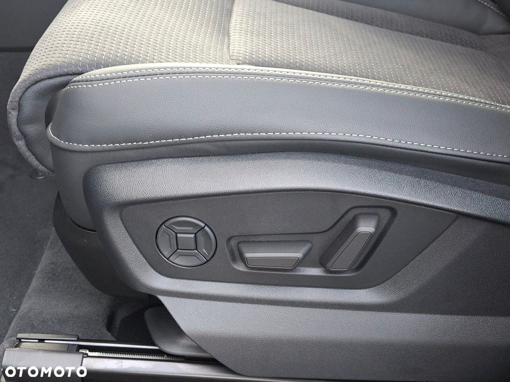 Audi Q8 - 13