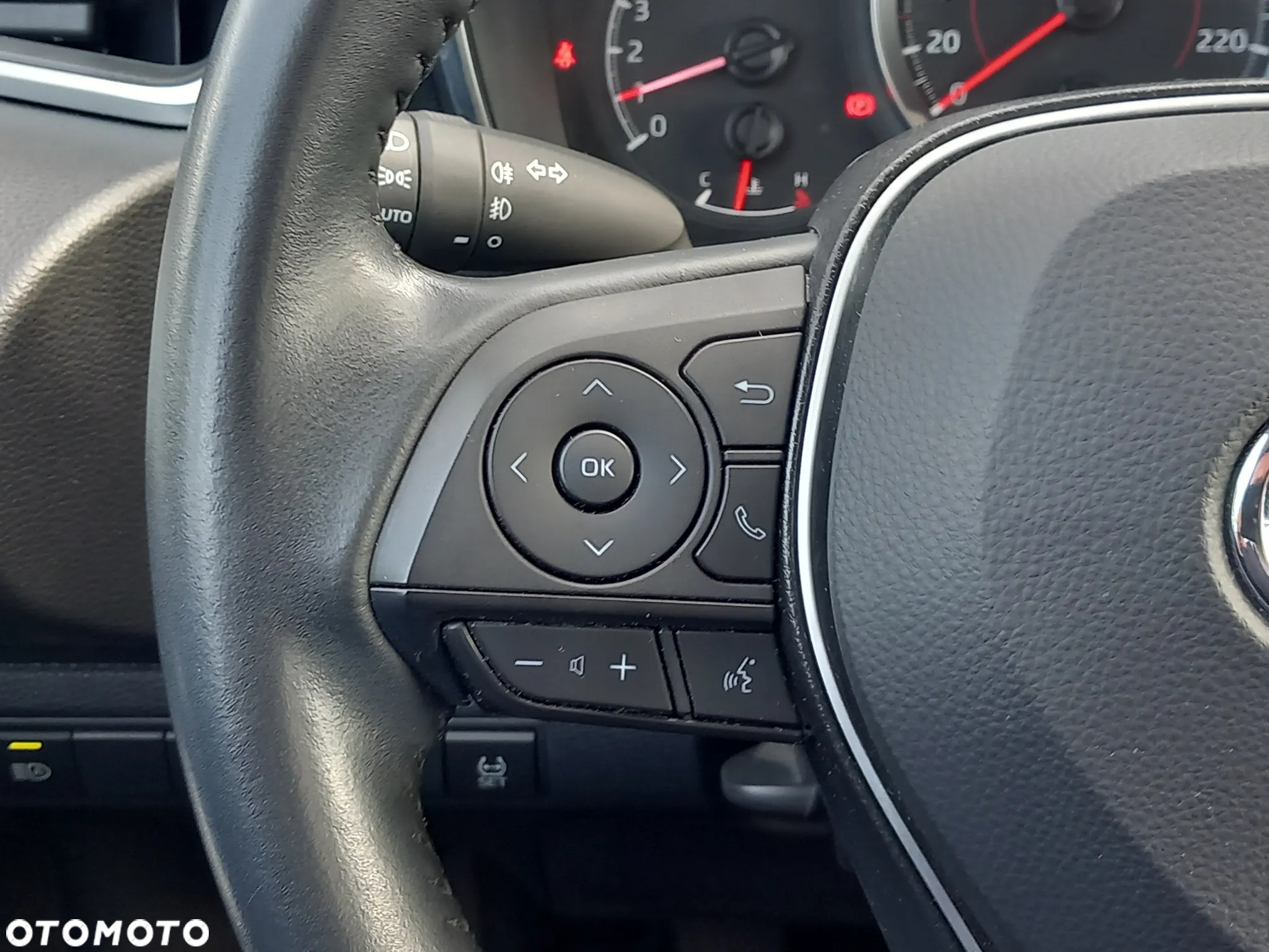 Toyota Corolla 1.5 Comfort - 19
