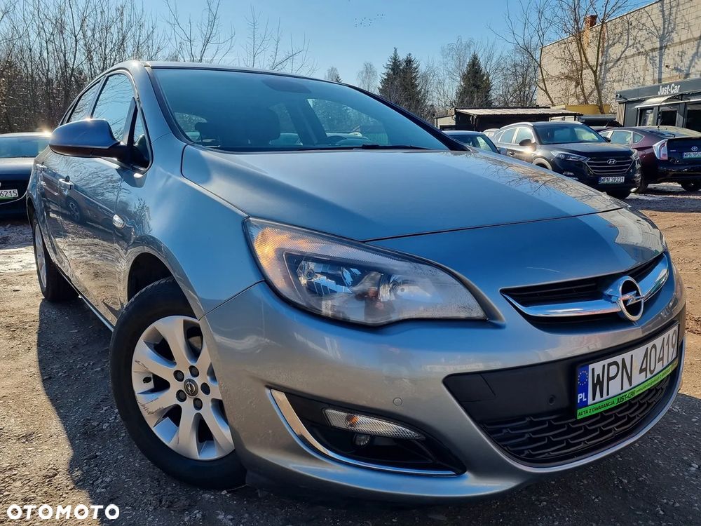 Opel Astra 1.4 Turbo Style - 4