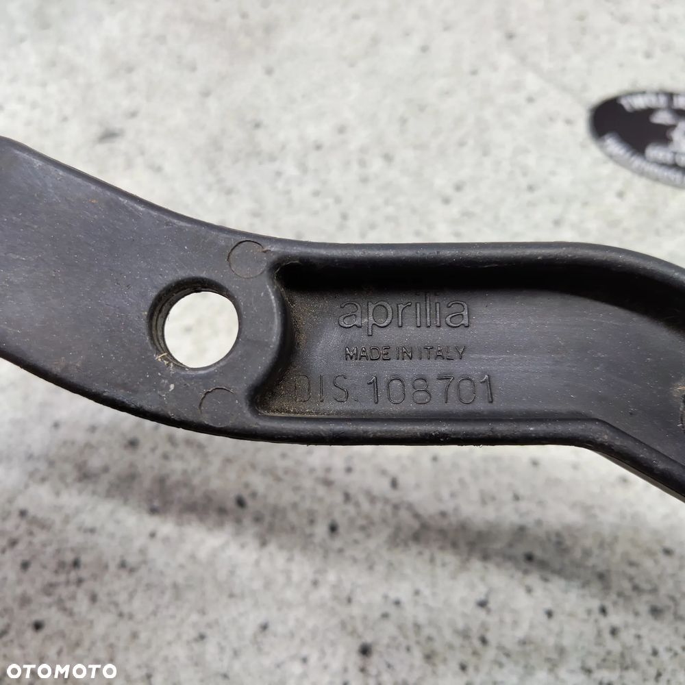 Rączka, uchwyt pasażera Aprilia SR 50 SR50 - 15