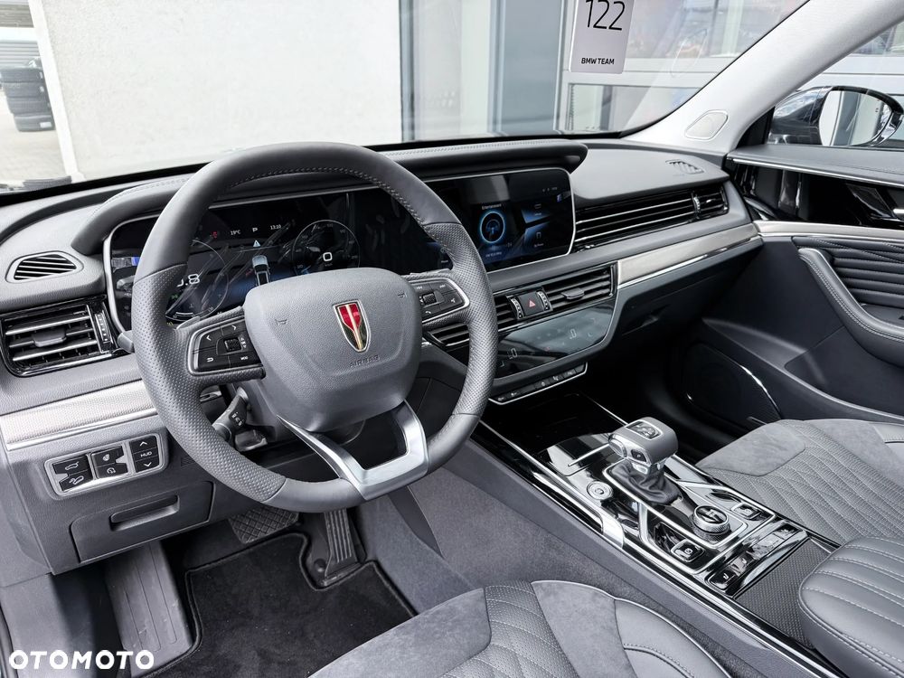 Hongqi HS5 - 21
