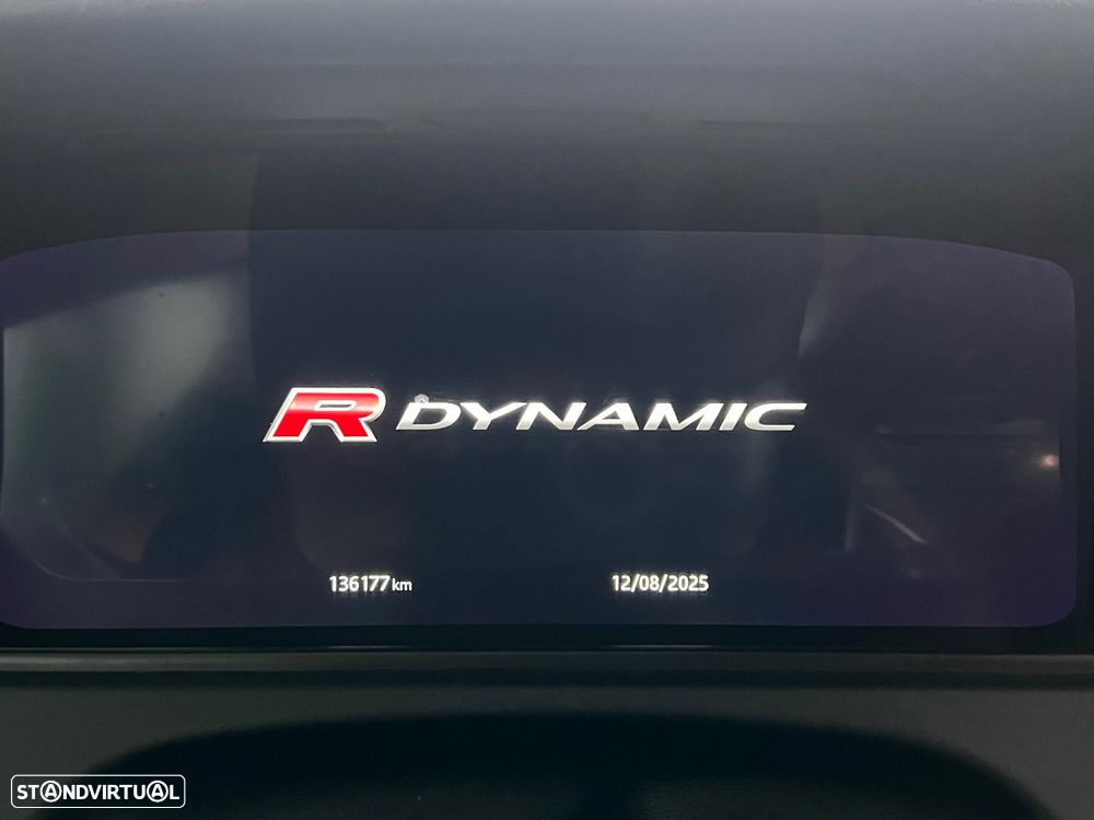 Land Rover Range Rover Velar 2.0 D R-Dynamic S - 24
