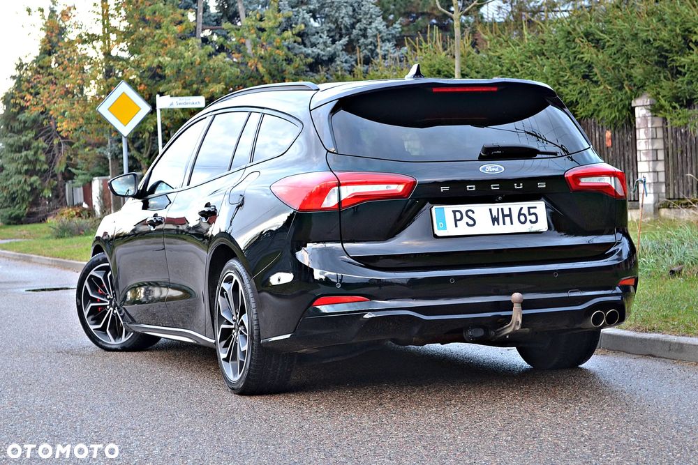 Ford Focus 2.0 EcoBlue STart-Stopp-System ST-LINE - 10