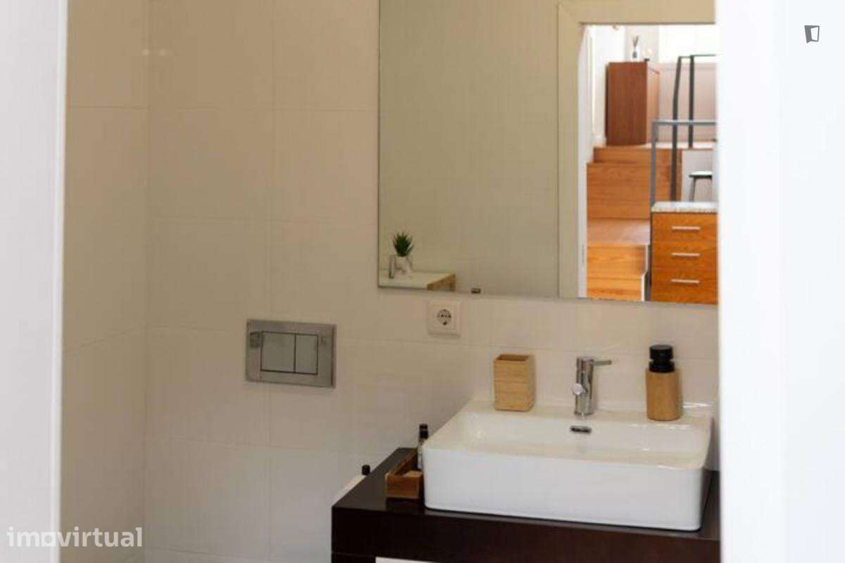 Apartamento com 1 quartos - localizado em Guimaraes - Grande imagem: 3/12