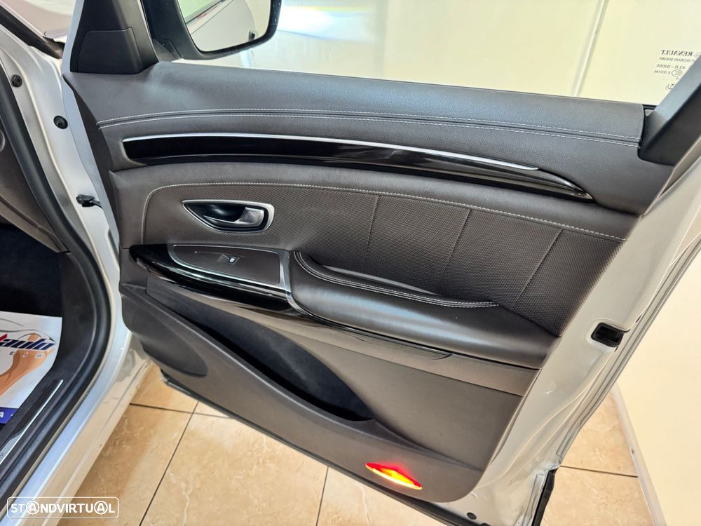 Renault Espace 1.6 dCi Initiale Paris EDC - 57
