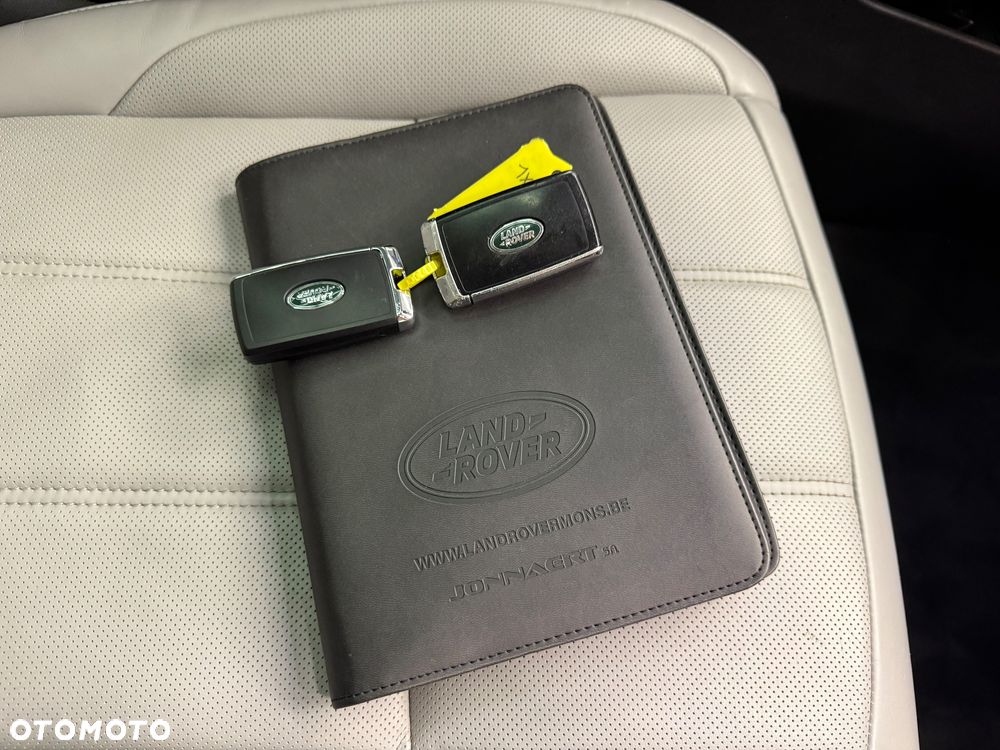 Land Rover Range Rover Evoque P300e SE - 35
