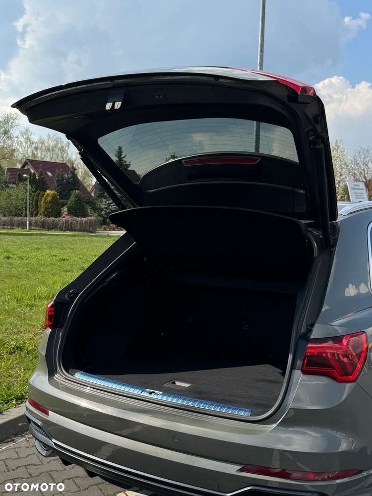 Audi Q3 - 19