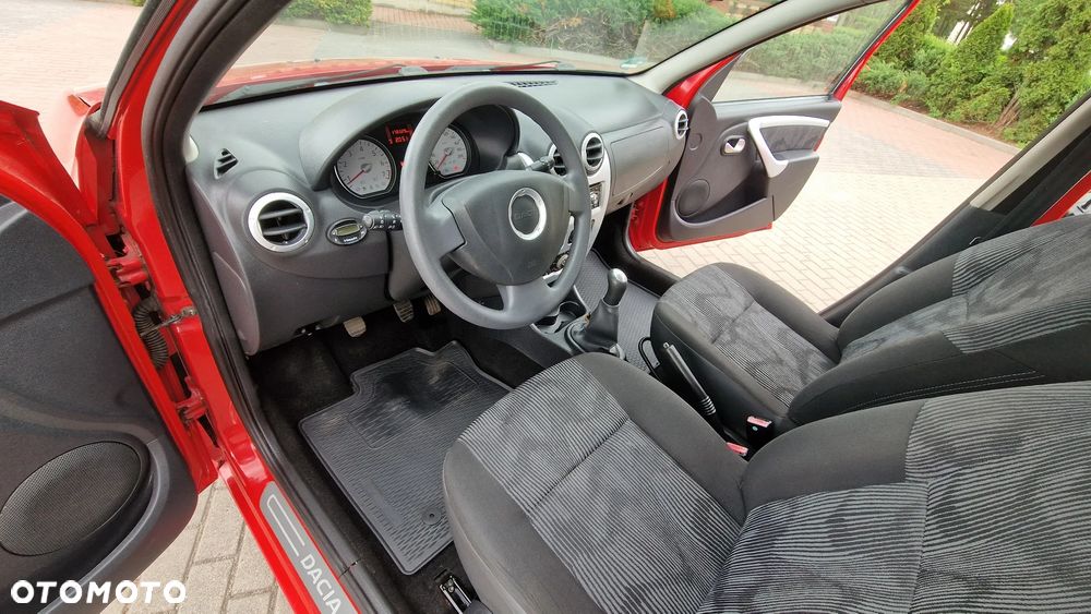Dacia Sandero 1.2 16V 75 Laureate - 11