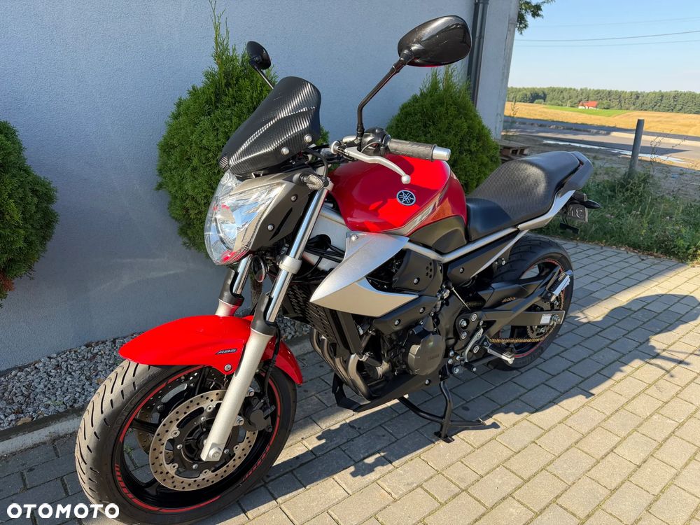 Yamaha XJ - 8