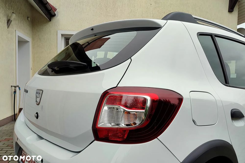 Dacia Sandero Stepway TCe 90 Prestige - 40