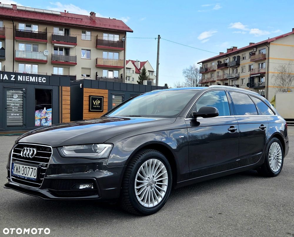 Audi A4 Avant 2.0 TDI DPF quattro S line Sportpaket - 3