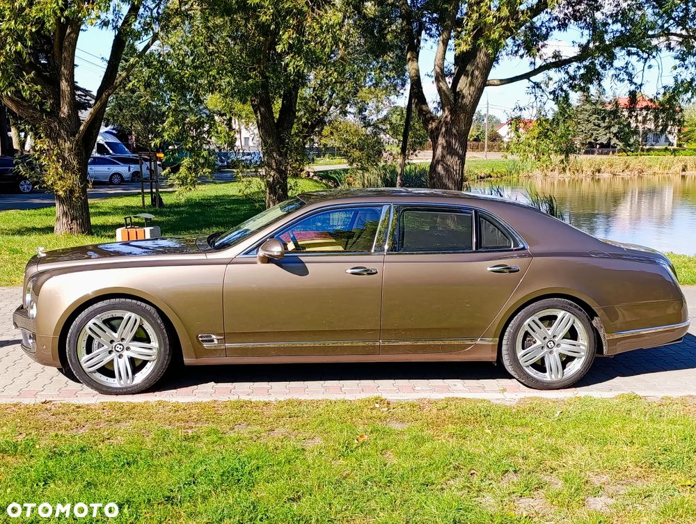 Bentley Mulsanne - 4