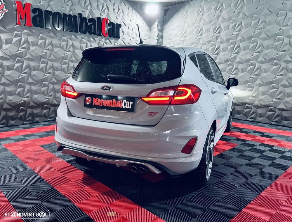 Ford Fiesta 1.5 EcoBoost ST - 8