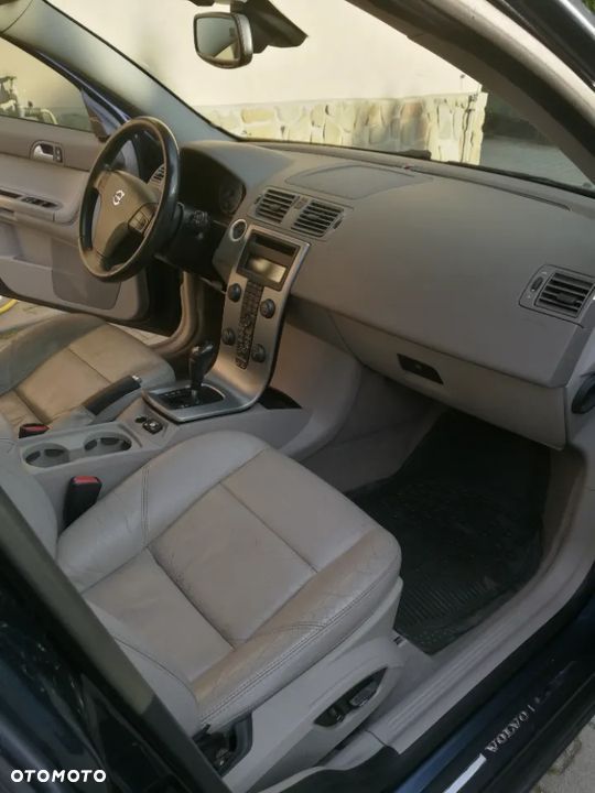 Volvo V50 - 10