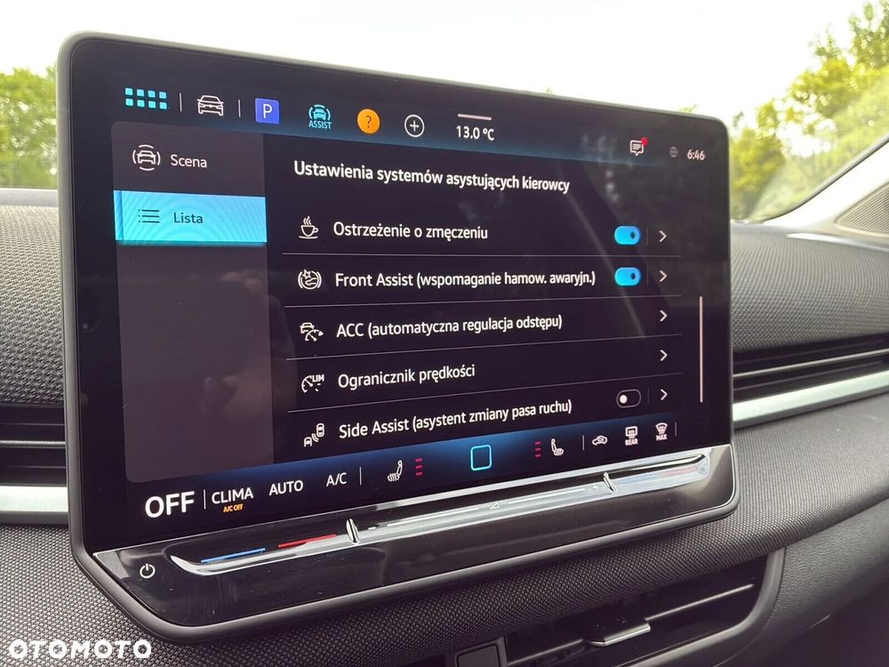 Volkswagen T-Roc - 23