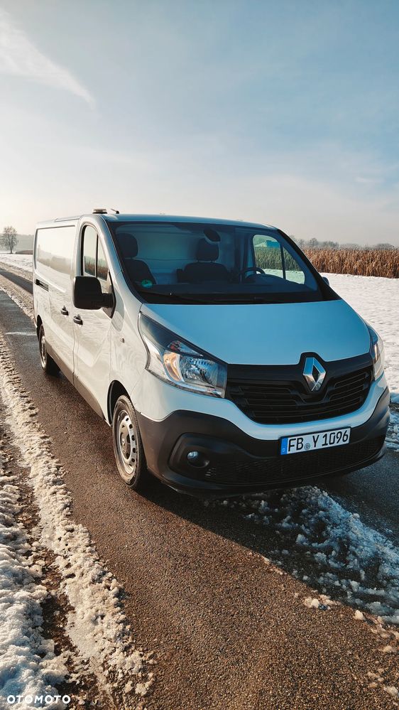 Renault Trafic - 1