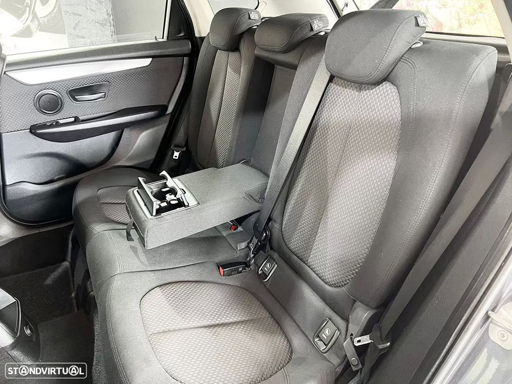 BMW 214 Active Tourer d Advantage - 20