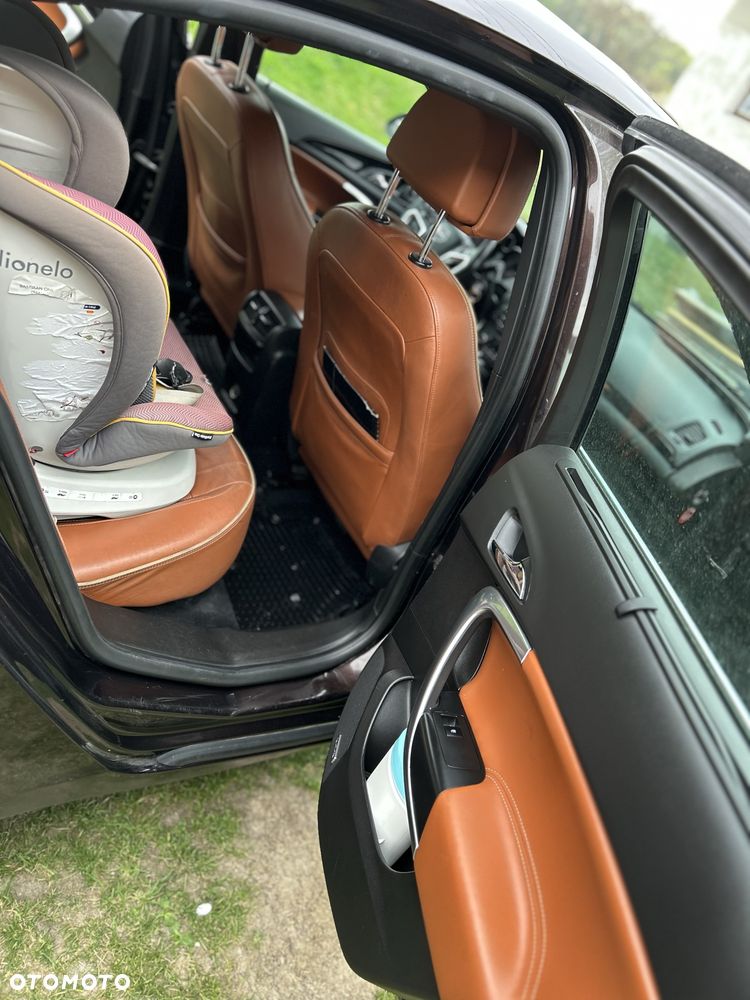 Opel Insignia - 4