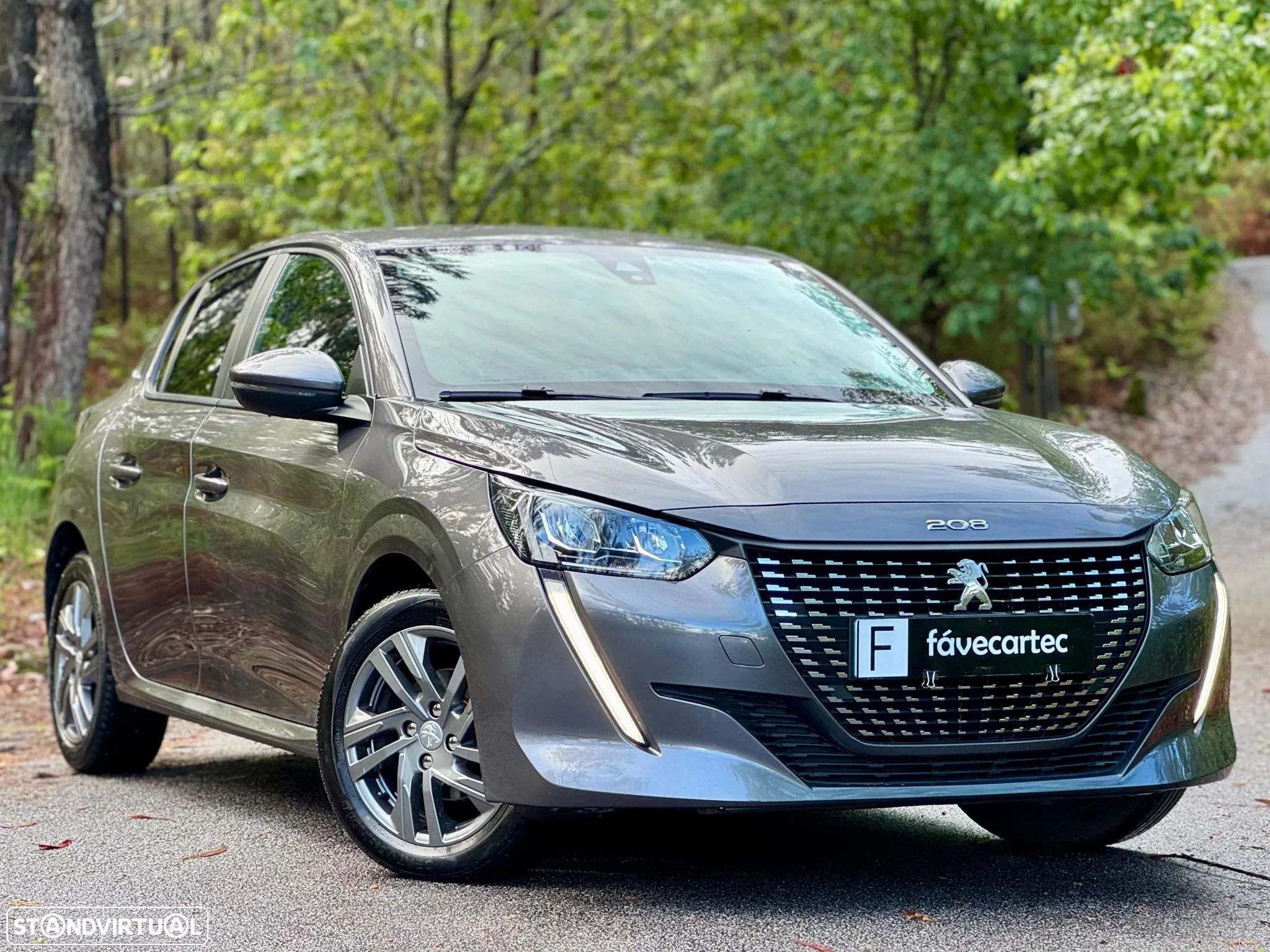 Peugeot 208 1.2 PureTech SE Style - 1