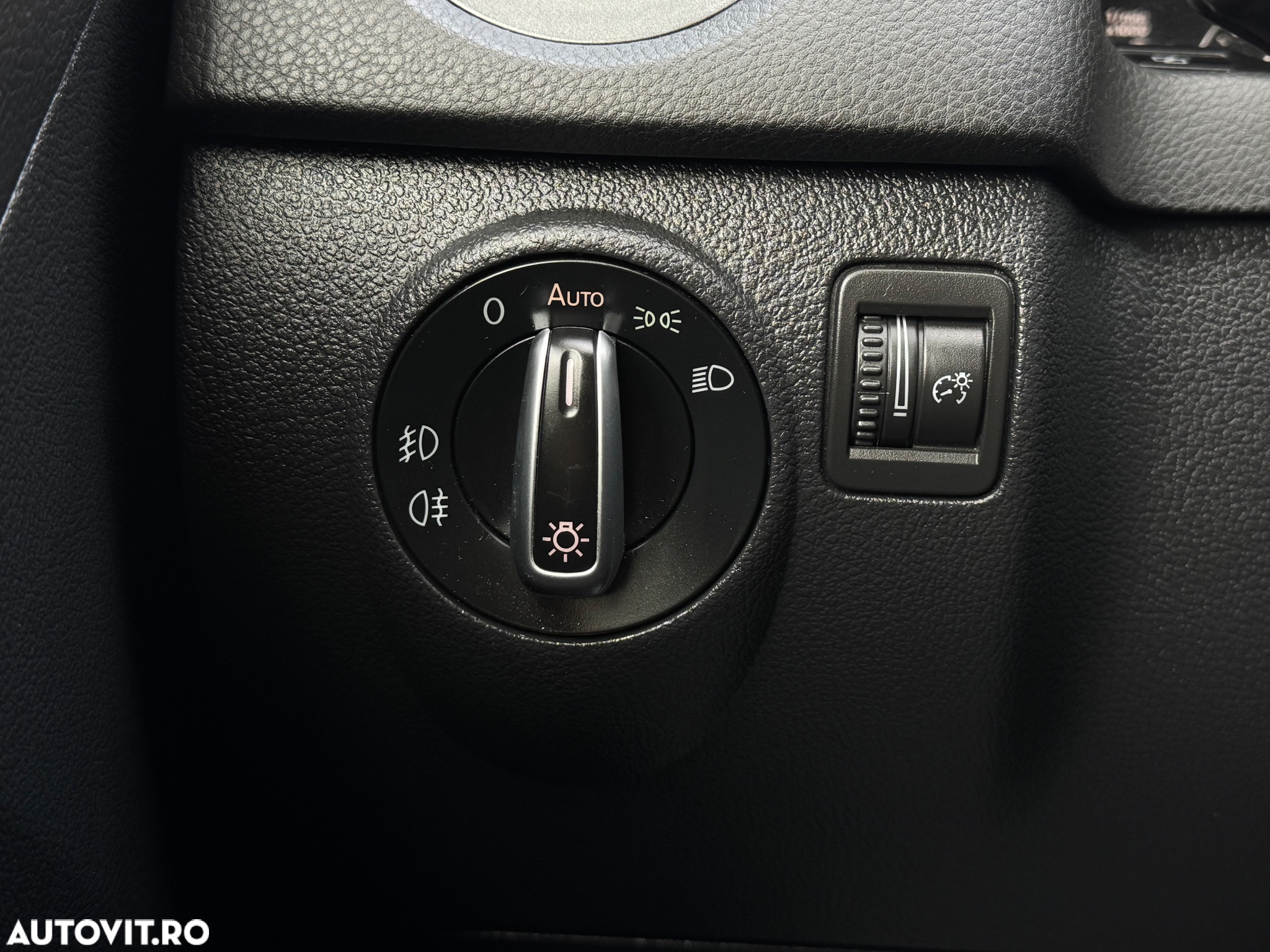 Volkswagen Tiguan 2.0 TDI DPF 4Motion BlueMotion Technology DSG Exclusive - 20