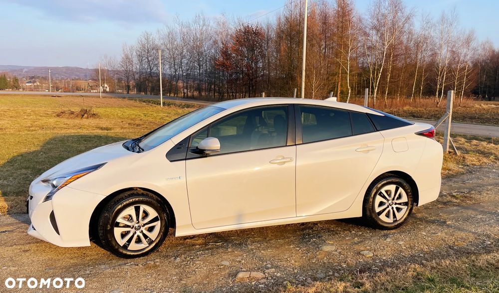 Toyota Prius 1.8 Hybrid Active - 2