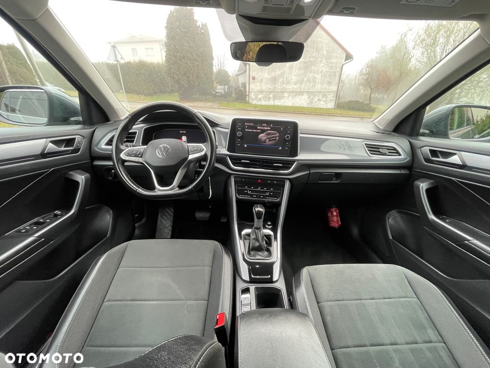 Volkswagen T-Roc 2.0 TDI SCR DSG Sport - 12