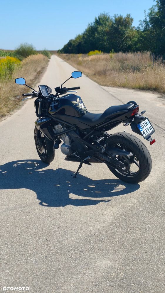 Kawasaki ER - 2