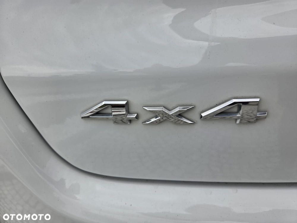 Jeep Compass - 32