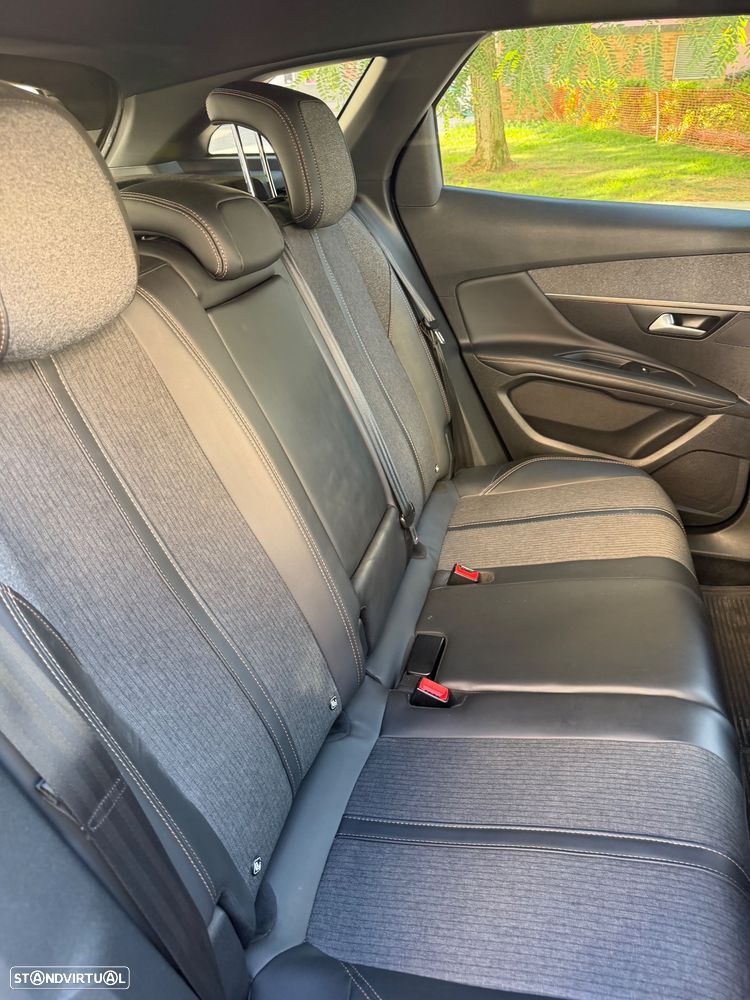 Peugeot 3008 2.0 BlueHDi GT Line - 26