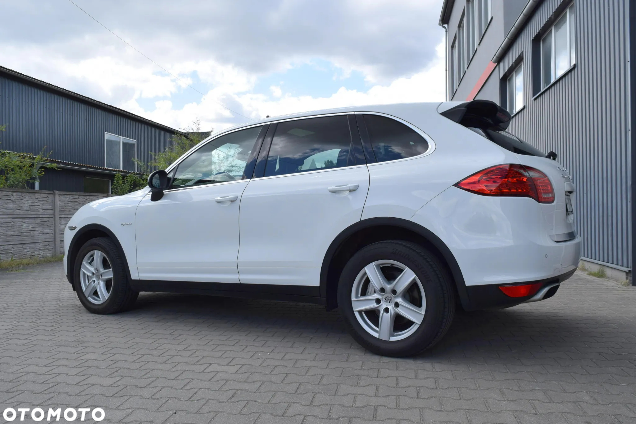 Porsche Cayenne S Hybrid - 8