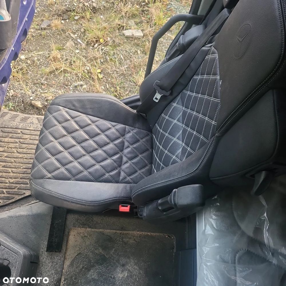 Mercedes-Benz Arocs 3258 8x4 wywrotka 21m3 tylnozsyp, retarder, resor/resor, klima full opcja - 10