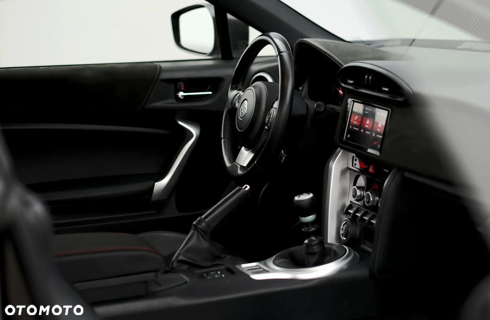 Toyota GT86 Pure - 16