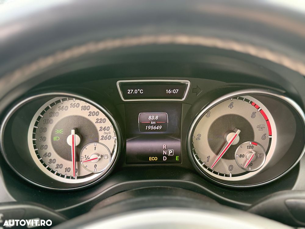 Mercedes-Benz GLA 200 (CDI) d 7G-DCT - 16