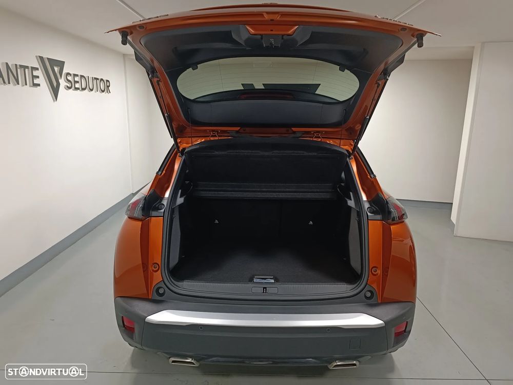 Peugeot 2008 1.2 PureTech GT Line - 8