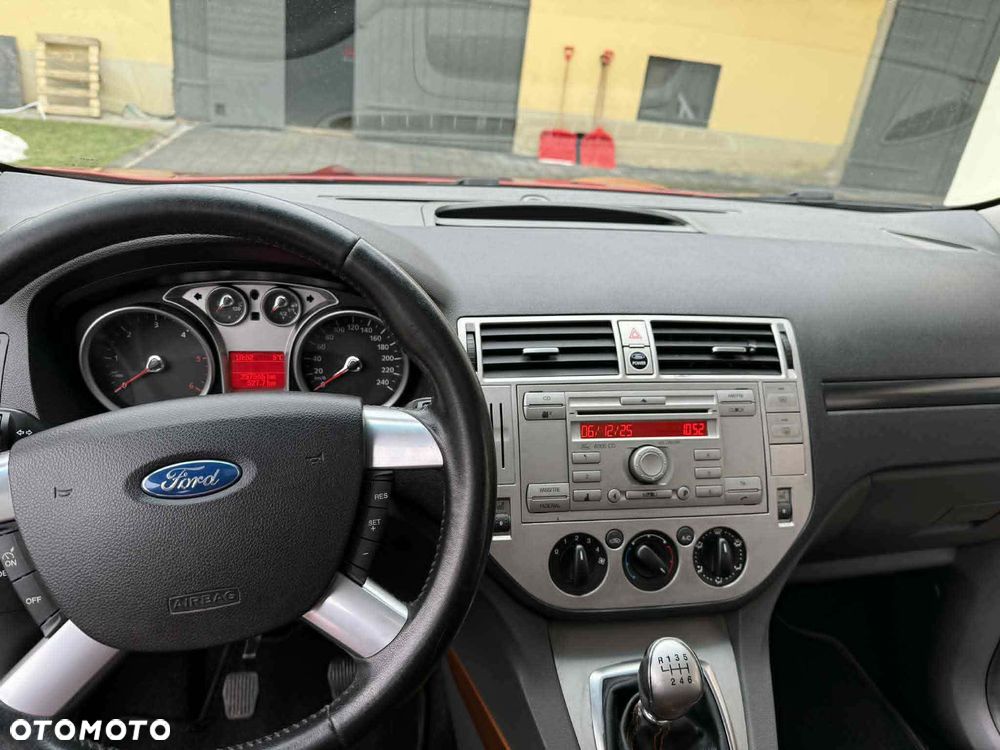 Ford Kuga 2.0 TDCi 4x4 Trend - 8