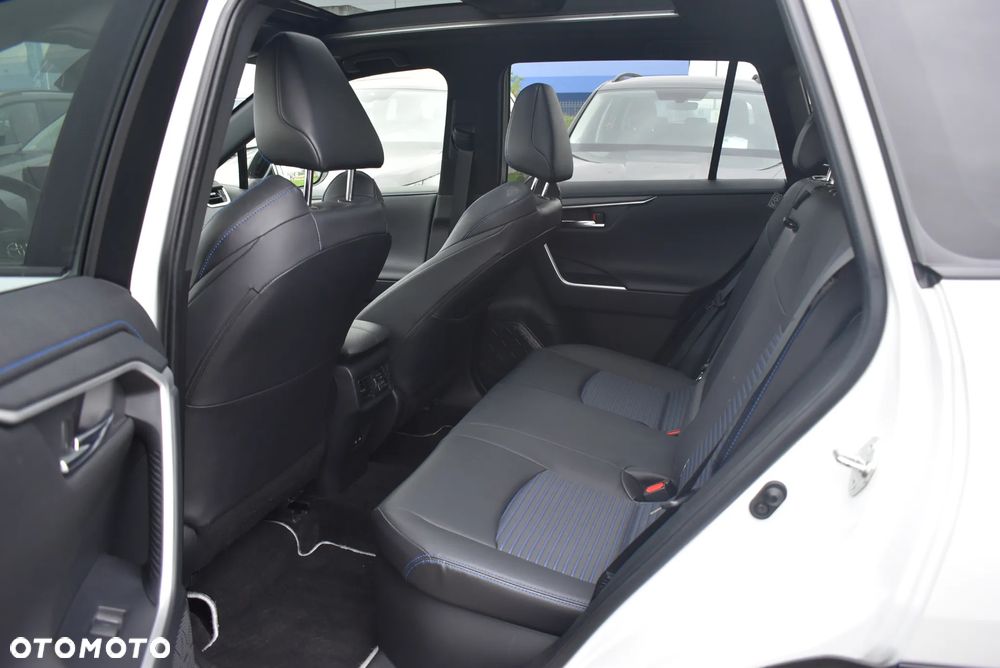 Toyota RAV4 2.5 Hybrid Selection 4x4 - 12