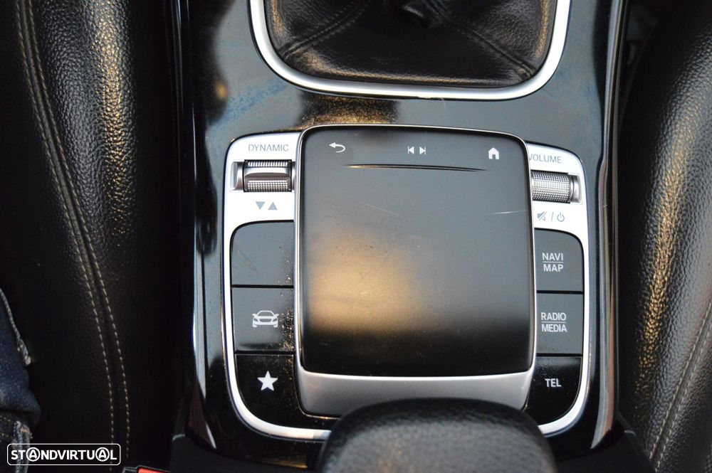 Mercedes-Benz A 180 d Progressive - 35