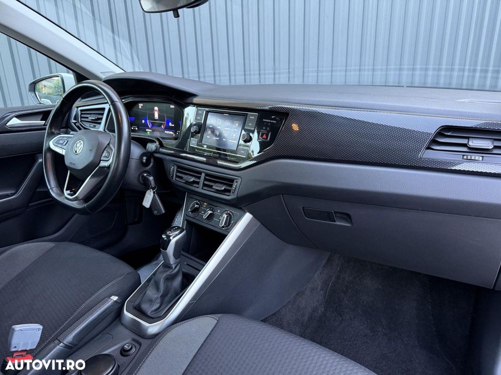 Volkswagen Polo - 8