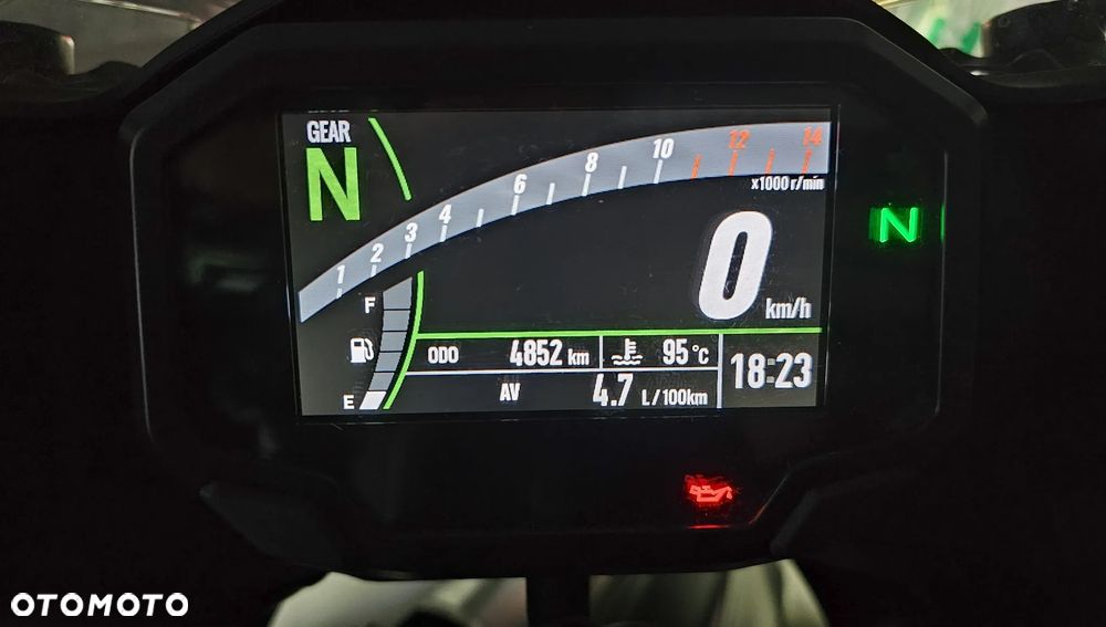Kawasaki Ninja - 11
