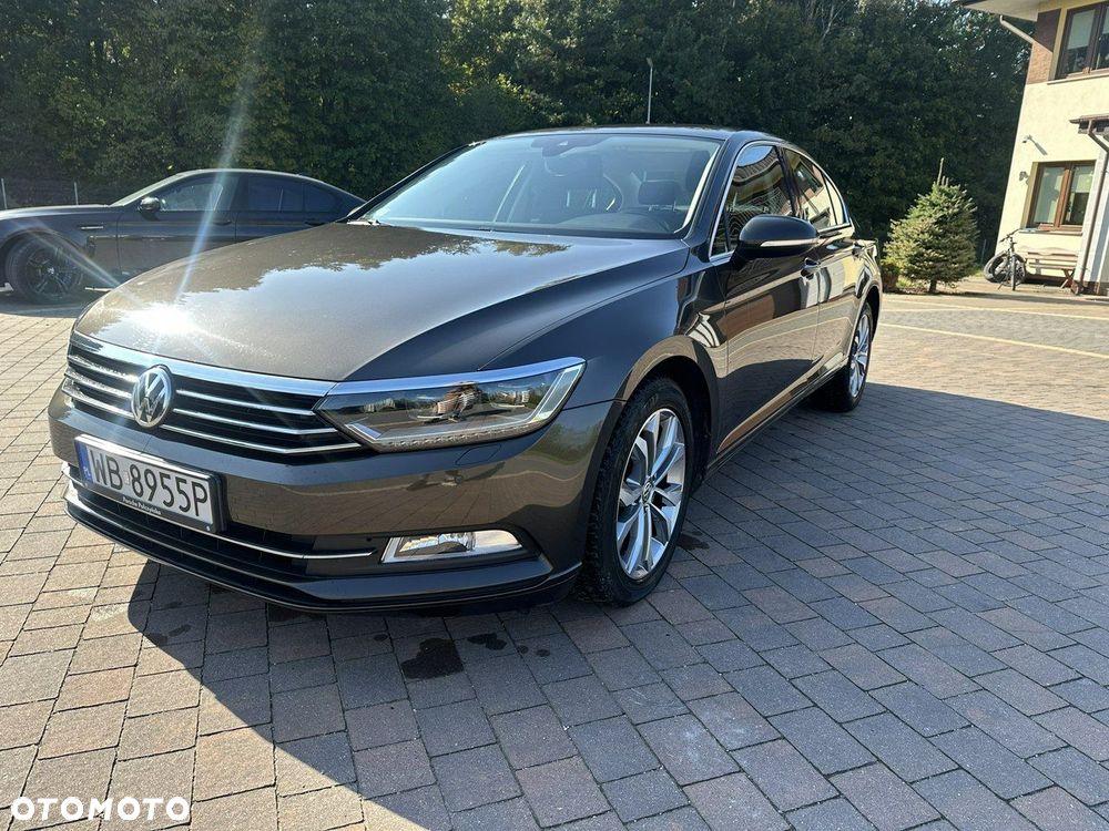 Volkswagen Passat - 3