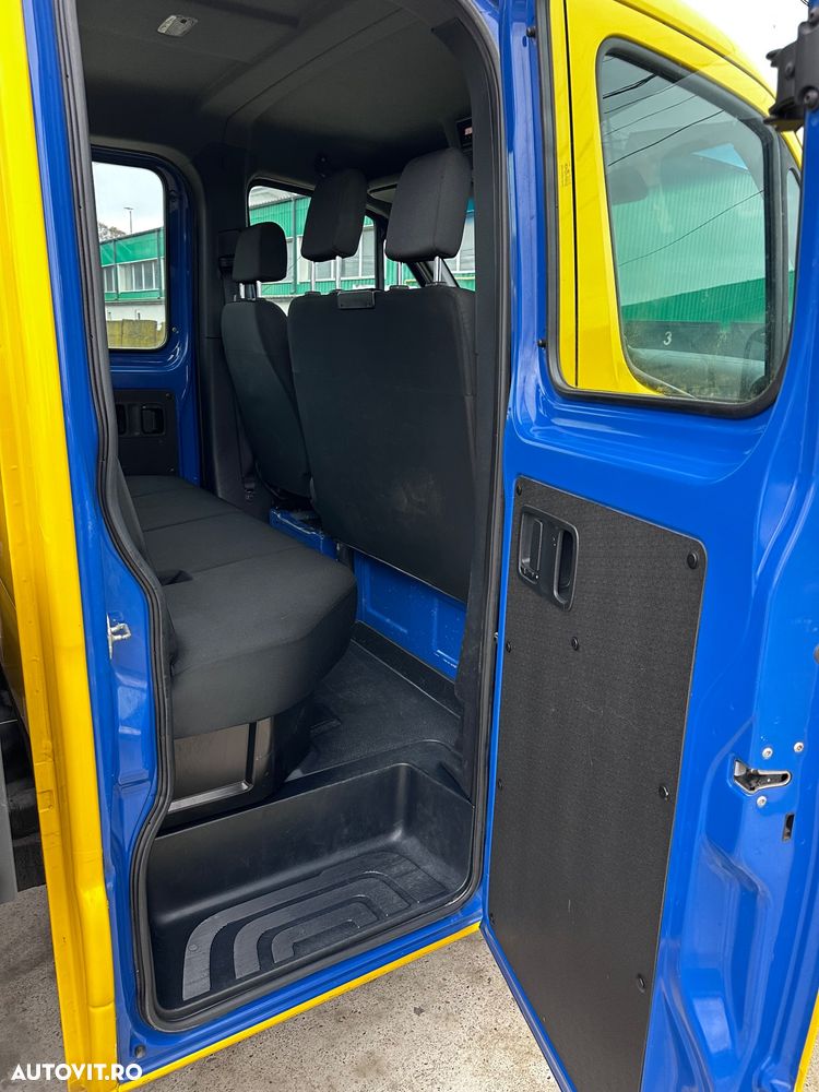 Mercedes-Benz Sprinter - 12