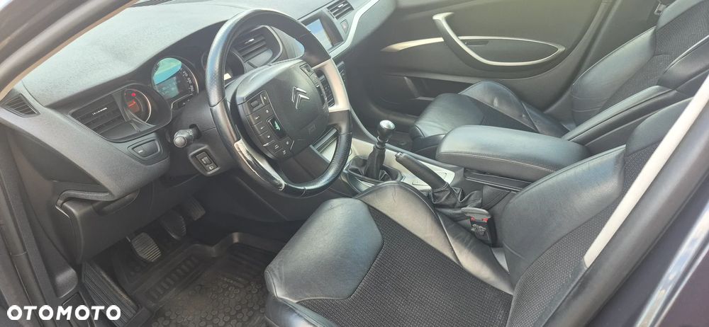 Citroën C5 HDi 135 FAP Exclusive - 30