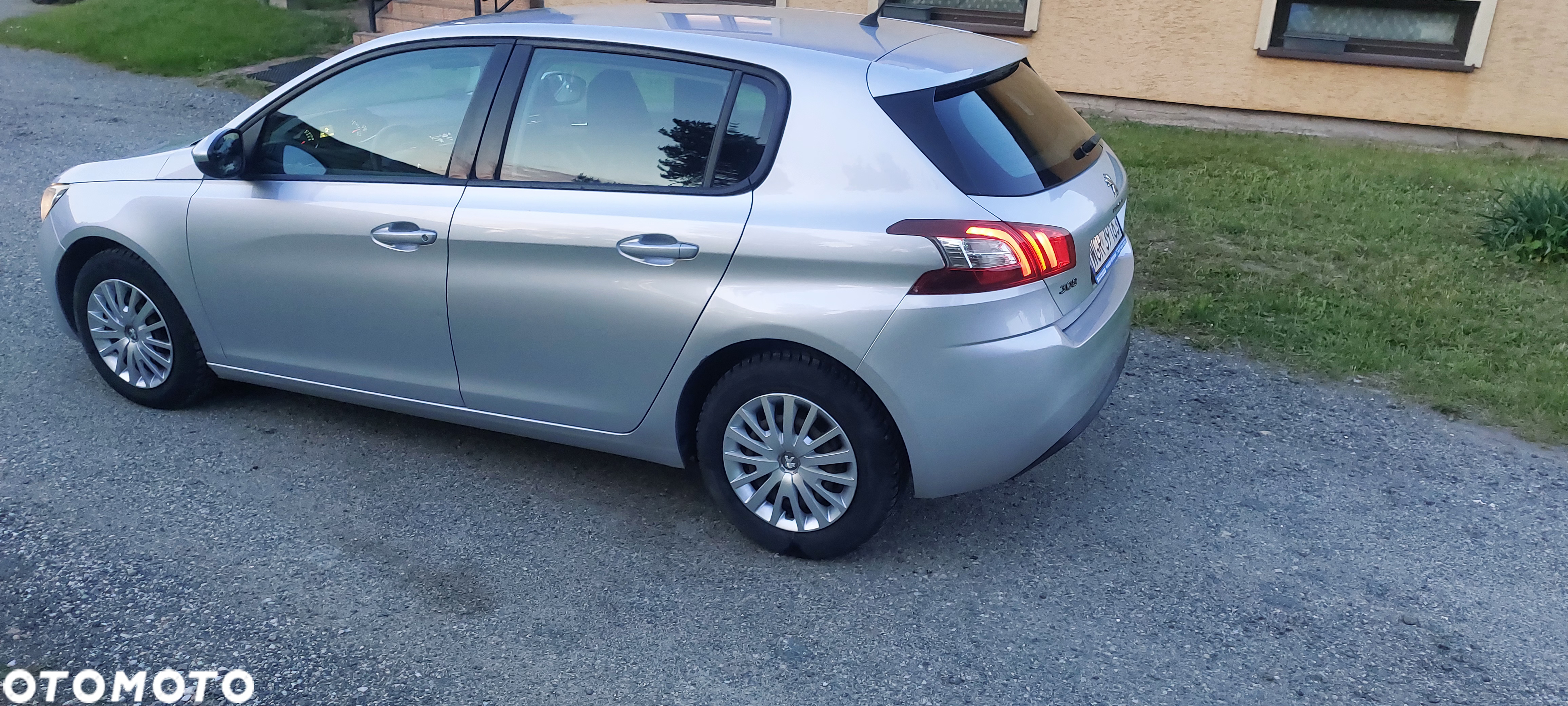 Peugeot 308 HDi FAP (90) 92 Access - 3
